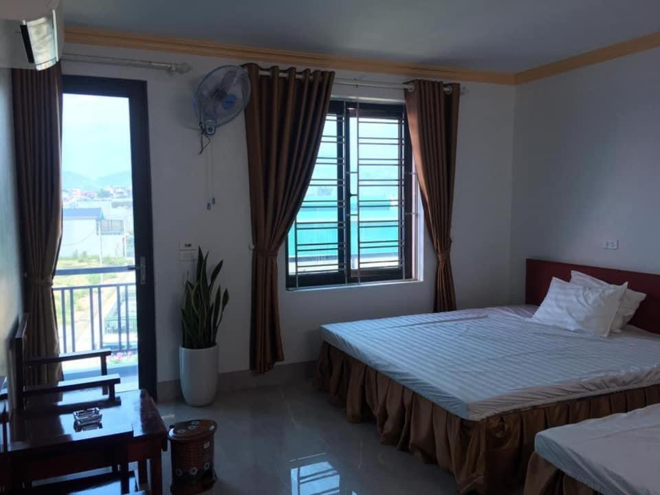 Nha Nghi Cu Ti Bed & Breakfast Ban Cong Na ภายนอก รูปภาพ