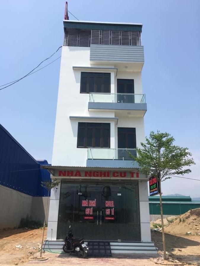 Nha Nghi Cu Ti Bed & Breakfast Ban Cong Na ภายนอก รูปภาพ